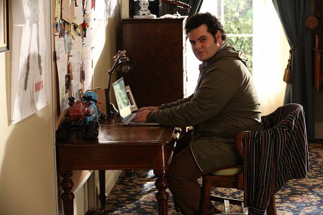 Josh Gad - 1600 Penn - Photos