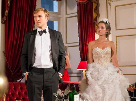 William Moseley, Merritt Patterson - The Royals - Making of