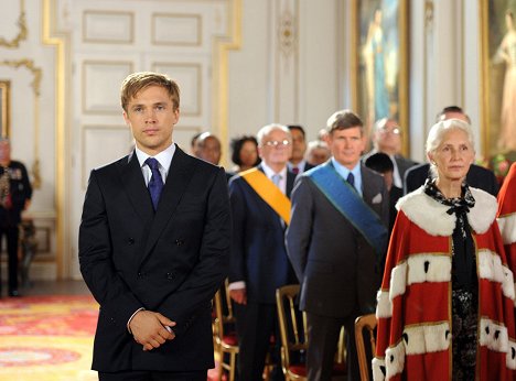 William Moseley - The Royals - Tournage