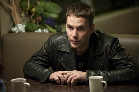 Taylor Kitsch - True Detective - Down Will Come - Photos