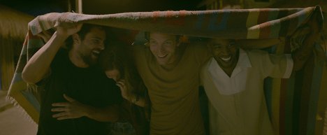 Christopher Abbott, Makenzie Leigh, Kid Cudi - James White - Van film