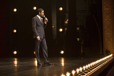 Aziz Ansari - Aziz Ansari: Buried Alive - Photos