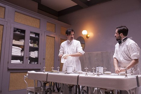 Clive Owen, Michael Angarano - The Knick - Start Calling Me Dad - Photos