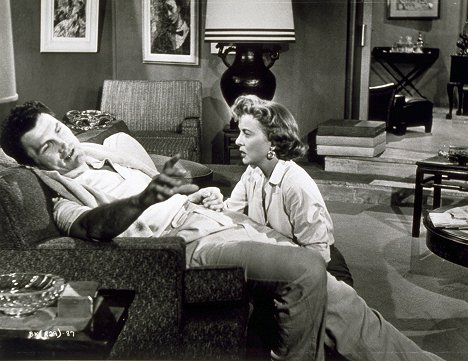 Jack Palance, Ida Lupino - La podadora - De la película