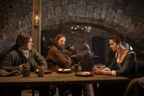 Finn Den Hertog, Caitríona Balfe, Duncan Lacroix - Outlander - Az idegen - A Wentworth-börtön - Filmfotók