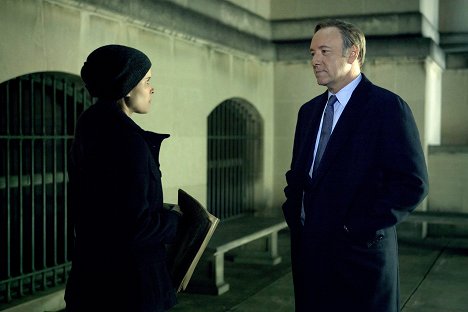 Kate Mara, Kevin Spacey - House of Cards - Chapter 2 - Photos