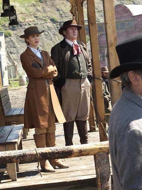 Dominique McElligott, Colm Meaney - Hell on Wheels - Scabs - Photos