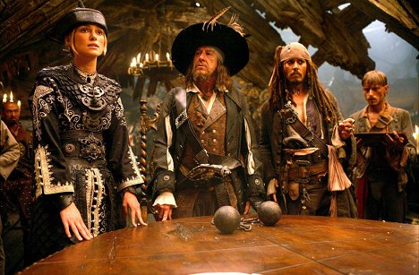 Keira Knightley, Geoffrey Rush, Johnny Depp, Mackenzie Crook - Piratas del Caribe: En el fin del mundo - De la película