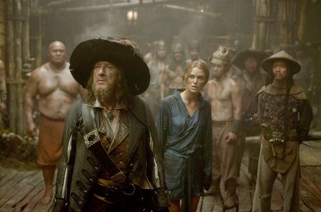 Geoffrey Rush, Keira Knightley - Pirates of the Caribbean: Maailman laidalla - Kuvat elokuvasta