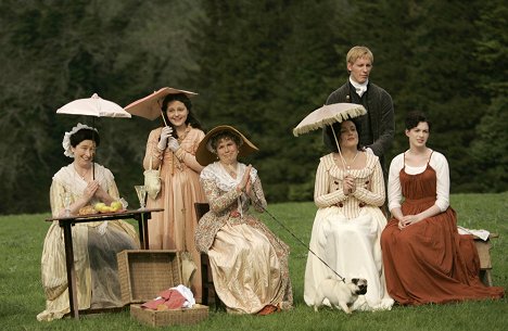 Eleanor Methven, Jessica Ashworth, Julie Walters, Lucy Cohu, Laurence Fox, Anne Hathaway - Becoming Jane - Do filme