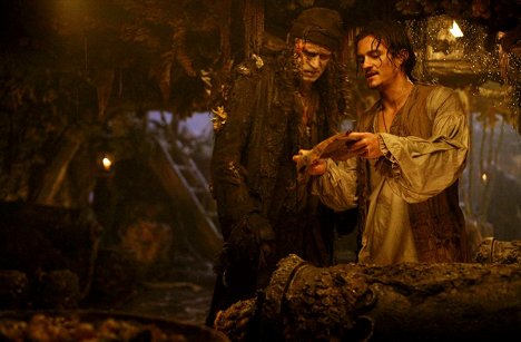 Stellan Skarsgård, Orlando Bloom - Piratas das Caraíbas - O Cofre do Homem Morto - Do filme