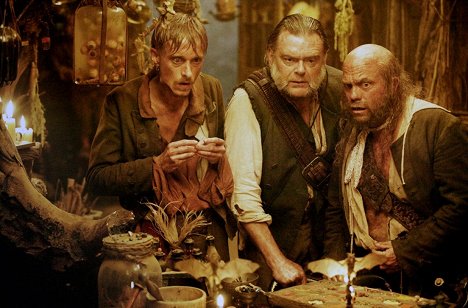 Mackenzie Crook, Kevin McNally, Lee Arenberg - Pirates of the Caribbean: Dead Man's Chest - Van film