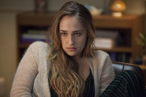 Jemima Kirke - Girls - Females Only - Photos