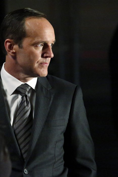 Clark Gregg - Agents of S.H.I.E.L.D. - Making Friends and Influencing People - Photos