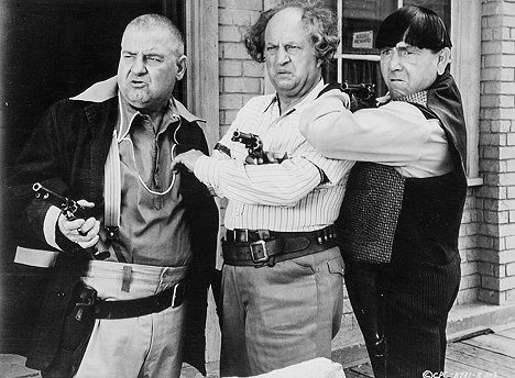 Larry Fine, Moe Howard - The Outlaws Is Coming - Filmfotos
