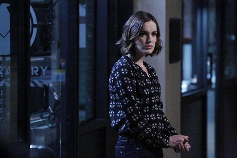 Elizabeth Henstridge - Agents of S.H.I.E.L.D. - Who You Really Are - Photos