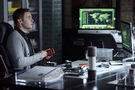 Iain De Caestecker - Agents of S.H.I.E.L.D. - Love in the Time of Hydra - Photos