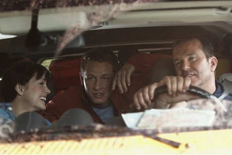 Anna Skellern, Josh Dallas, Douglas Hodge - Pád do tmy 2 - Z filmu