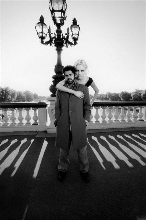 Jamel Debbouze, Rie Rasmussen - Angel-A - Photos