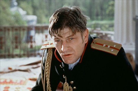 Sean Bean - Anna Karenina - Photos