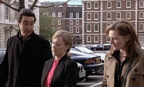 Nathaniel Parker, Lindsey Coulson, Sharon Small - Inspector Lynley Mysteries: Chinese Walls - Filmfotók