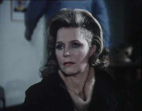 Lee Remick - Torn Between Two Lovers - Photos