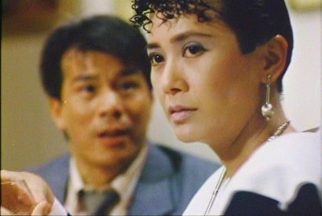 Kar-wing Lau, Deanie Ip - Carry On Yakuza - Z filmu