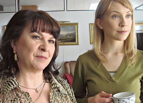 Eila Halonen, Elina Korhonen - Naisia kaupungilla - De la película