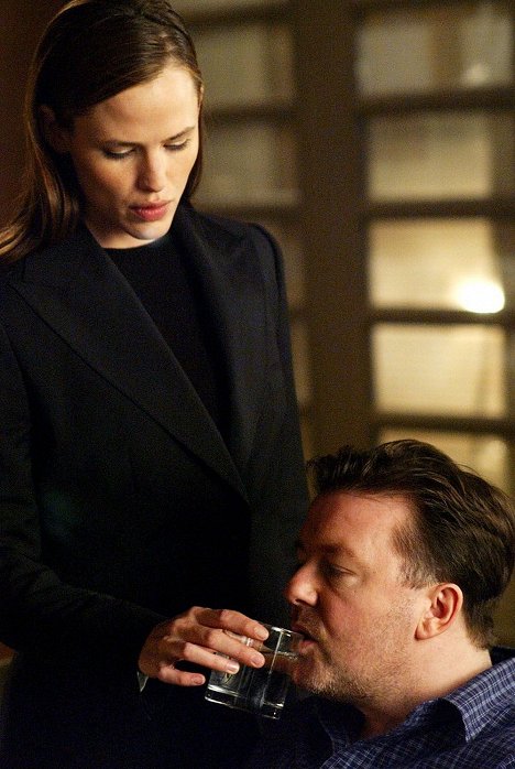 Jennifer Garner, Ricky Gervais - Alias - Facade - De la película