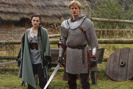 Katie McGrath, Bradley James - Merlin – Die neuen Abenteuer - Ein Moment der Wahrheit - Filmfotos