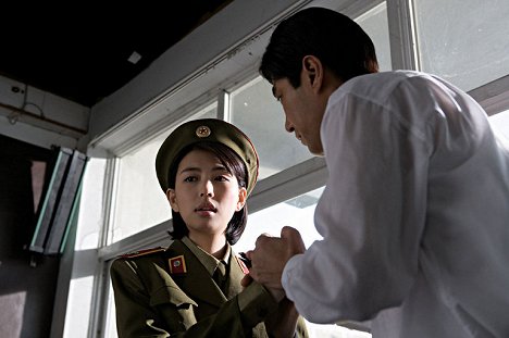 I-jin Jo, Seung-won Cha - Gukkyeongui namjjok - Van film