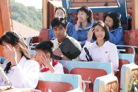 Seung-won Cha, I-jin Jo - Over The Border - Photos