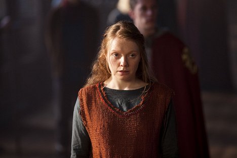 Samara MacLaren - Merlin – Die neuen Abenteuer - Der Hexenfinder - Filmfotos