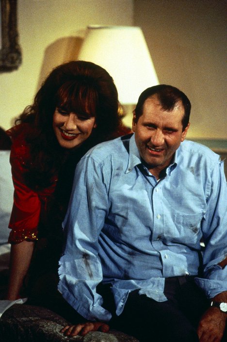 Katey Sagal, Ed O'Neill - Świat według Bundych - Season 8 - Z filmu