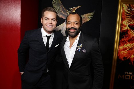 Wes Chatham, Jeffrey Wright - The Hunger Games: Mockingjay - Part 2 - Events