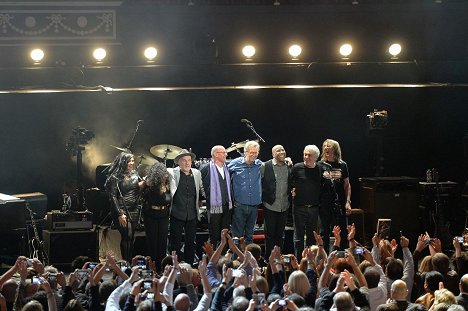 Paul Carrack, Eric Clapton, Nathan East, Steve Gadd - Eric Clapton 70 - živě v Royal Albert Hall - Z filmu
