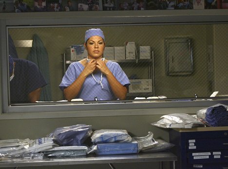 Sara Ramirez - Grey's Anatomy - Great Expectations - Photos