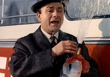 Fernand Raynaud - L'Auvergnat et l'autobus - Z filmu