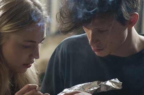 Elisa Schlott, Joel Basman - Místo činu - Borowski und der Himmel über Kiel - Z filmu