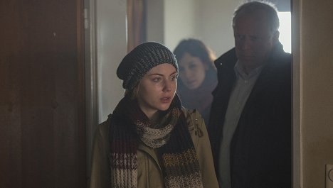 Elisa Schlott, Sibel Kekilli, Axel Milberg - Tatort - Borowski und der Himmel über Kiel - Kuvat elokuvasta