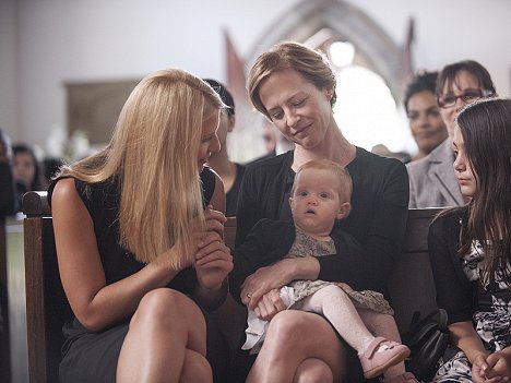 Claire Danes, Amy Hargreaves - Isänmaan puolesta - Long Time Coming - Kuvat elokuvasta