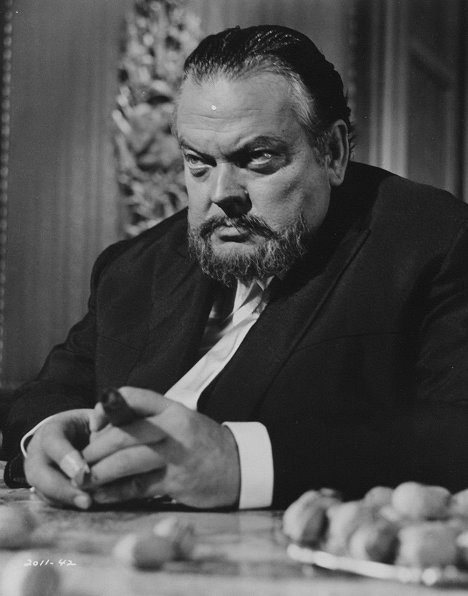 Orson Welles - House of Cards - Photos