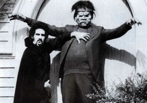 Zandor Vorkov, John Bloom - Dracula contre Frankenstein - Promo
