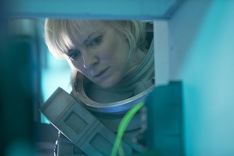 Hermione Norris - Doctor Who - Kill the Moon - Photos