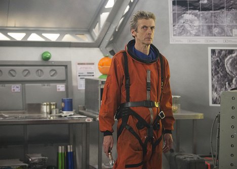 Peter Capaldi - Doctor Who - Tötet den Mond - Filmfotos