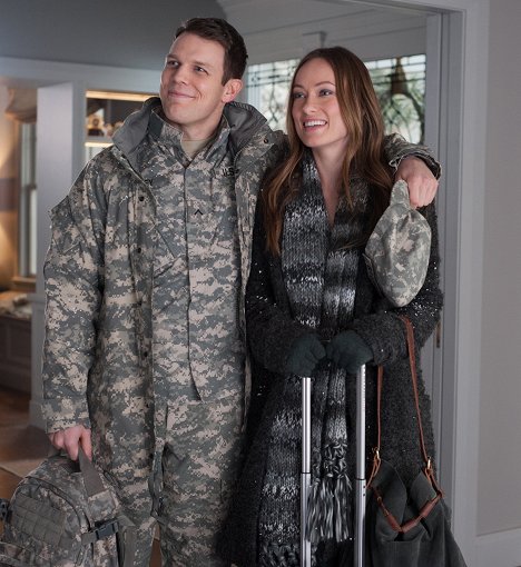 Jake Lacy, Olivia Wilde - Love the Coopers - Photos