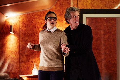 Ingrid Oliver, Peter Capaldi - Doctor Who - Die Invasion der Zygonen - Filmfotos