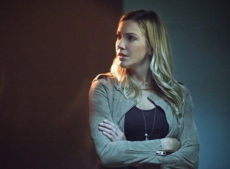 Katie Cassidy - Arrow - Beyond Redemption - Photos