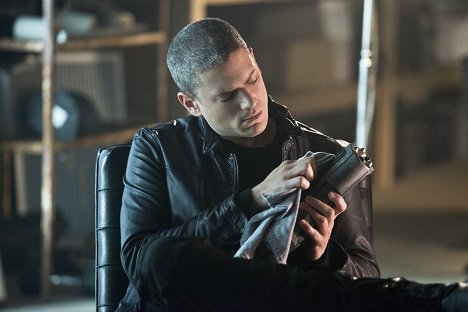 Wentworth Miller - The Flash - Family of Rogues - Photos