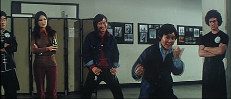 Wan-Kam Pak, Samuel Hui, Polly Kuan - Xiao ying xiong da nao Tang Ren jie - Filmfotos